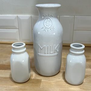 Farmhouse Milk Display Home Decor.